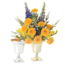Vases & Floral Centerpieces 